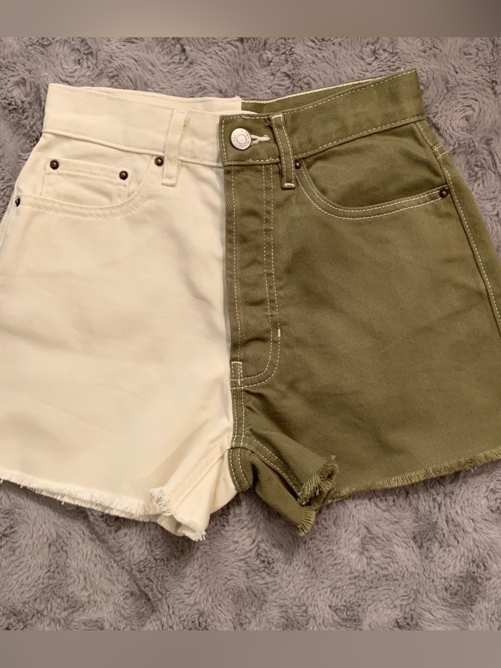 Pac Sun Ultra High Rise Vintage Color-block Shorts•Olive and Ivory•Sz. XXS • EUC